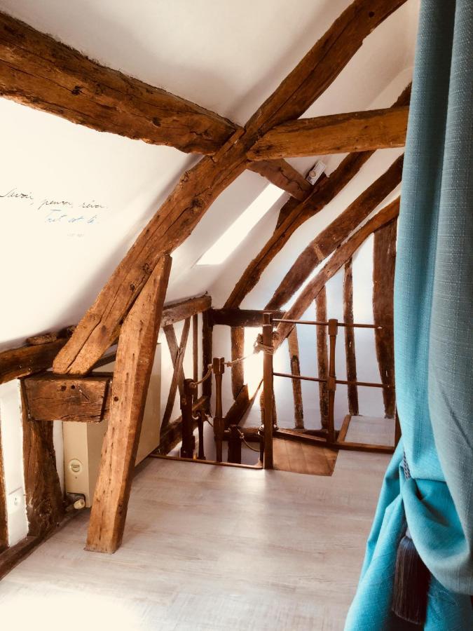 Les 4 Lions Duplex Chic Et Charme Apartment Honfleur Luaran gambar